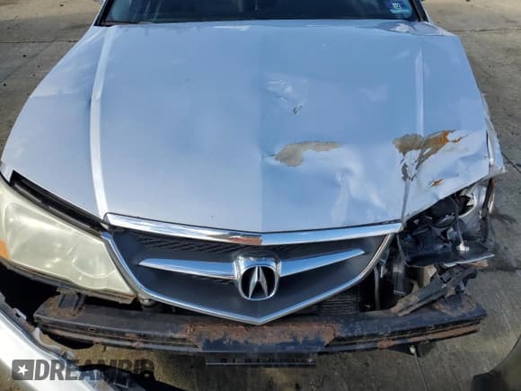 ✅ 2003 Acura TL Type S • VIN: 19UUA56803A052477 • Лот: 92155045. Опубликован ранее на Copart с пробегом 214 637 миль. Бесплатный доступ к архиву аукционных продаж из США и подробный отчёт об истории автомобиля на DreamBid. Изображение 11.