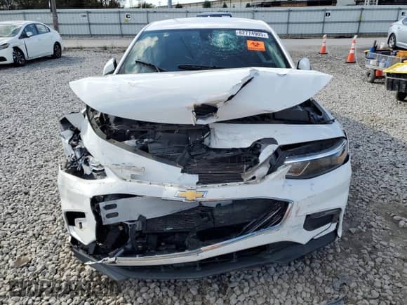 2018 Chevrolet Malibu LT z VIN 1G1ZD5ST2JF290099, wystawiony jako Copart lot #82774905 z przebiegiem Nie podano mil oraz Szkoda całkowita • Salvage title. Historia ofert i sprzedaży dostępna na DreamBid. Obrazek 5.