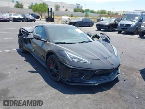 2021 Chevrolet Corvette 2LT с VIN 1G1YB2D44M5122982, выставлен на аукционе IAAI как лот 42780213 с пробегом 13 566 миль миль и . История ставок и продаж доступна на DreamBid. Изображение 1.