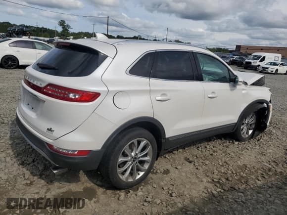 ✅ 2019 Lincoln MKC Select • VIN: 5LMCJ2D96KUL48405 • Лот: 80188695. Опубликован ранее на Copart с пробегом 48 347 миль. Бесплатный доступ к архиву аукционных продаж из США и подробный отчёт об истории автомобиля на DreamBid. Изображение 3.