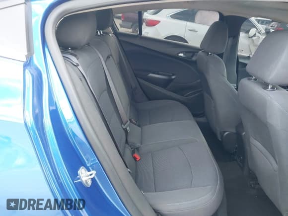 ✅ 2017 Chevrolet Cruze LT • VIN: 1G1BE5SM7H7158824 • Лот: 43632097. Опубликован ранее на IAAI с пробегом 81 777 миль. Бесплатный доступ к архиву аукционных продаж из США и подробный отчёт об истории автомобиля на DreamBid. Изображение 8.