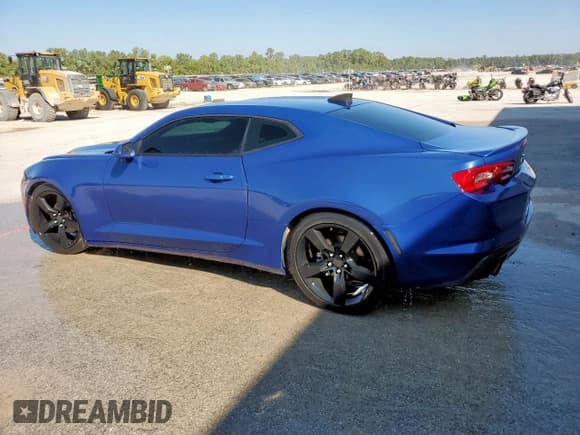✅ 2020 Chevrolet Camaro 1LT • VIN: 1G1FB1RS9L0145596 • Lot: 81370155. Wystawiony na Copart z przebiegiem 47 762 mil. Bezpłatny archiwum sprzedaży aukcyjnych z USA i szczegółowy raport historii pojazdu na DreamBid. Zdjęcie 2.