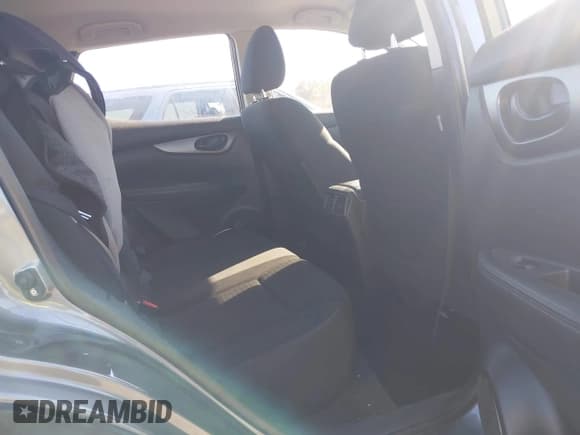 ✅ 2022 Nissan Rogue S • VIN: JN1BJ1AV4NW580477 • Lot: 43539338. Wystawiony na IAAI z przebiegiem 61 965 mil. Bezpłatny archiwum sprzedaży aukcyjnych z USA i szczegółowy raport historii pojazdu na DreamBid. Zdjęcie 8.