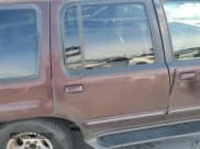 ✅ 1999 Ford Explorer XLT • VIN: 1FMDU32P8XZA16904 • Lot: 46546135. Wystawiony na Copart z przebiegiem 283 503 mil. Bezpłatny archiwum sprzedaży aukcyjnych z USA i szczegółowy raport historii pojazdu na DreamBid. Zdjęcie 12.