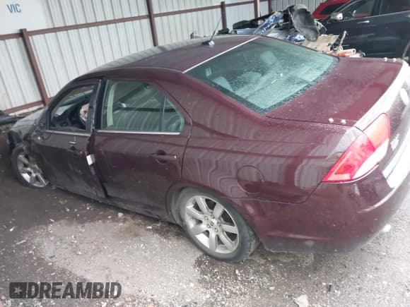 ✅ 2011 Mercury Milan Premier • VIN: 3MEHM0JG6BR605578 • Lot: 42125505. Listed on IAAI with 148,634 mi. Free auction sales archive from the USA and detailed vehicle history report at DreamBid. Image 14.