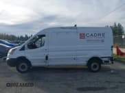 ✅ 2019 Ford Transit • VIN: 1FTYR2CM3KKA93185 • Lot: 43568775. Wystawiony na IAAI z przebiegiem 98 704 mil. Bezpłatny archiwum sprzedaży aukcyjnych z USA i szczegółowy raport historii pojazdu na DreamBid. Zdjęcie 15.