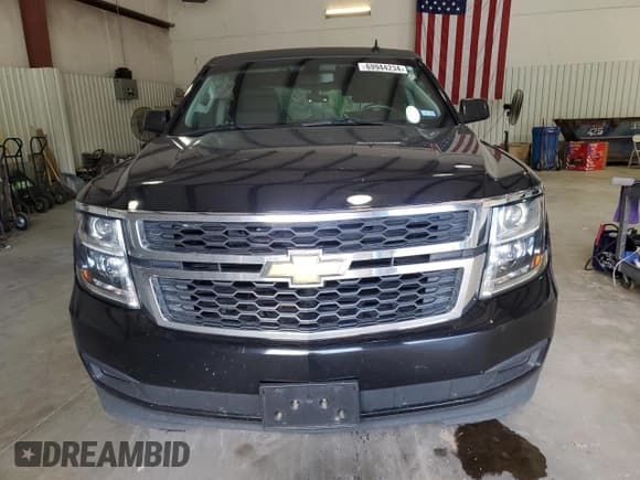 ✅ 2018 Chevrolet Suburban LS • VIN: 1GNSCGEC3JR140303 • Lot: 69944234. Listed on Copart with 48,541 mi. Free auction sales archive from the USA and detailed vehicle history report at DreamBid. Image 5.