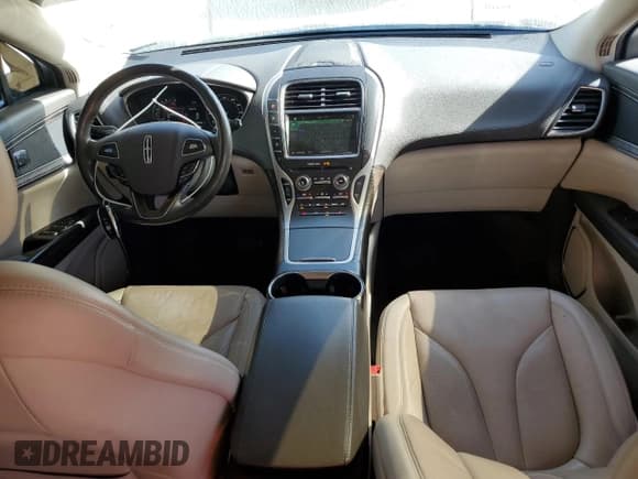 ✅ 2018 Lincoln MKX Select • VIN: 2LMPJ6KR0JBL38492 • Лот: 91047445. Опубликован ранее на Copart с пробегом 131 787 миль. Бесплатный доступ к архиву аукционных продаж из США и подробный отчёт об истории автомобиля на DreamBid. Изображение 8.