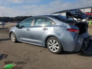 ✅ 2025 Toyota Corolla LE • VIN: 5YFB4MDE9SP296008 • Lot: 82098135. Wystawiony na Copart z przebiegiem 4 339 mil. Bezpłatny archiwum sprzedaży aukcyjnych z USA i szczegółowy raport historii pojazdu na DreamBid. Zdjęcie 2.
