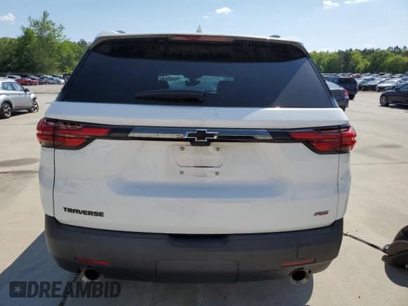 ✅ 2022 Chevrolet Traverse RS • VIN: 1GNERJKW1NJ106694 • Lot: 51913235. Wystawiony na Copart z przebiegiem 90 810 mil. Bezpłatny archiwum sprzedaży aukcyjnych z USA i szczegółowy raport historii pojazdu na DreamBid. Zdjęcie 6.