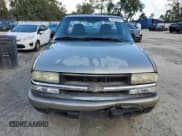 ✅ 2001 Chevrolet S-10 • VIN: 1GCCS14591K110912 • Лот: 86853354. Опубликован ранее на Copart с пробегом 289 667 миль. Бесплатный доступ к архиву аукционных продаж из США и подробный отчёт об истории автомобиля на DreamBid. Изображение 5.