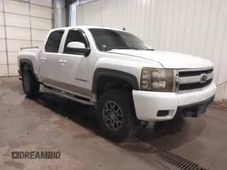 2007 Chevrolet Silverado 1500 LTZ with VIN 2GCEK13M571632382, listed as a IAAI auction lot 42372422 with 355,298 mi miles and . Bid and sale history available at DreamBid. Image 1.