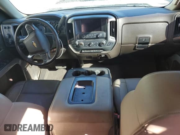 ✅ 2018 Chevrolet Silverado 1500 LTZ • VIN: 1GCVKSEC8JZ323367 • Lot: 86620815. Wystawiony na Copart z przebiegiem 104 351 mil. Bezpłatny archiwum sprzedaży aukcyjnych z USA i szczegółowy raport historii pojazdu na DreamBid. Zdjęcie 8.