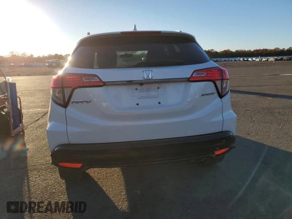 ✅ 2021 Honda HR-V Sport • VIN: 3CZRU5H16MM715898 • Лот: 87128615. Опубликован ранее на Copart с пробегом 47 603 миль. Бесплатный доступ к архиву аукционных продаж из США и подробный отчёт об истории автомобиля на DreamBid. Изображение 6.