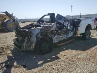 ✅ 2017 Ford F-350 XL • VIN: 1FTRF3BT2HEC49025 • Lot: 56077635. Listed on Copart with Not provided. Free auction sales archive from the USA and detailed vehicle history report at DreamBid. Image 1.