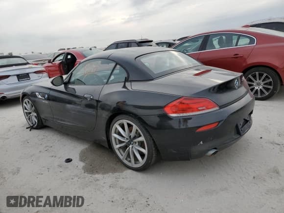 ✅ 2015 BMW Z4 sDrive35i • VIN: WBALM7C56FJ799039 • Lot: 75362224. Listed on Copart with Not provided. Free auction sales archive from the USA and detailed vehicle history report at DreamBid. Image 2.