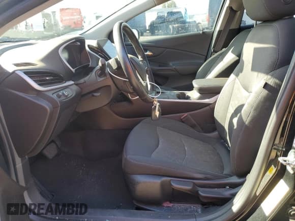 ✅ 2017 Chevrolet Volt LT • VIN: 1G1RC6S56HU154946 • Lot: 80541024. Wystawiony na Copart z przebiegiem 72 676 mil. Bezpłatny archiwum sprzedaży aukcyjnych z USA i szczegółowy raport historii pojazdu na DreamBid. Zdjęcie 7.