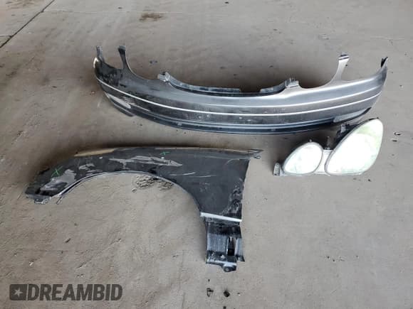 ✅ 2002 Lexus GS 300 • VIN: JT8BD69S720173181 • Lot: 74780784. Wystawiony na Copart z przebiegiem 167 479 mil. Bezpłatny archiwum sprzedaży aukcyjnych z USA i szczegółowy raport historii pojazdu na DreamBid. Zdjęcie 12.