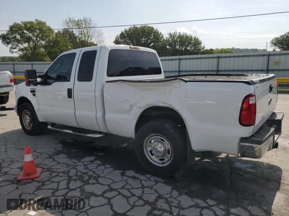 ✅ 2010 Ford F-250 • VIN: 1FTNX2A54AEB33890 • Lot: 65729275. Listed on Copart with 225,254 mi. Free auction sales archive from the USA and detailed vehicle history report at DreamBid. Image 2.