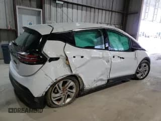 ✅ 2023 Chevrolet Bolt EV 1LT • VIN: 1G1FW6S03P4166694 • Lot: 47780245. Wystawiony na Copart z przebiegiem 22 370 mil. Bezpłatny archiwum sprzedaży aukcyjnych z USA i szczegółowy raport historii pojazdu na DreamBid. Zdjęcie 3.