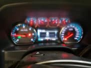 ✅ 2018 Chevrolet Silverado 1500 LT • VIN: 1GCVKREC5JZ319155 • Lot: 85925474. Wystawiony na Copart z przebiegiem 96 353 mil. Bezpłatny archiwum sprzedaży aukcyjnych z USA i szczegółowy raport historii pojazdu na DreamBid. Zdjęcie 9.