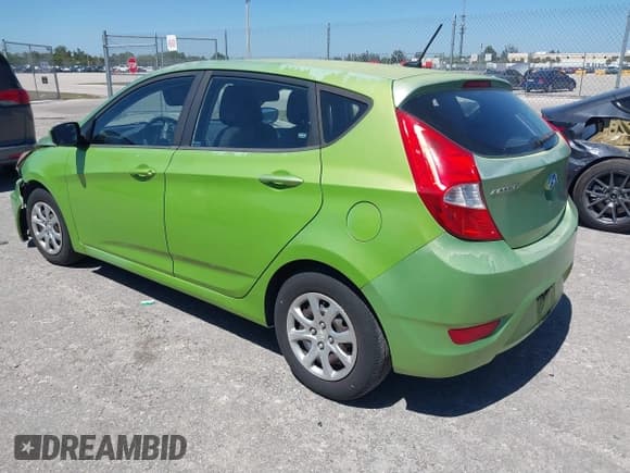 ✅ 2012 Hyundai Accent GS • VIN: KMHCT5AE7CU026387 • Лот: 41828262. Опубликован ранее на IAAI с пробегом 71 559 миль. Бесплатный доступ к архиву аукционных продаж из США и подробный отчёт об истории автомобиля на DreamBid. Изображение 3.