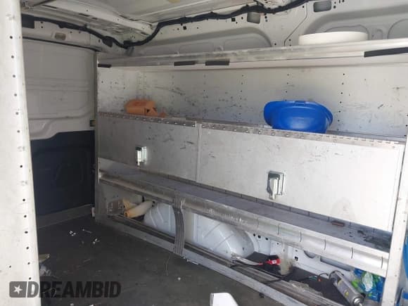 ✅ 2016 Ford Transit Cargo • VIN: 1FTYR1YM0GKA86155 • Lot: 41840237. Listed on IAAI with 192,125 mi. Free auction sales archive from the USA and detailed vehicle history report at DreamBid. Image 8.