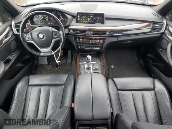 ✅ 2017 BMW X5 xDrive35d • VIN: 5UXKS4C31H0U05259 • Лот: 69351975. Опубликован ранее на Copart с пробегом 133 685 миль. Бесплатный доступ к архиву аукционных продаж из США и подробный отчёт об истории автомобиля на DreamBid. Изображение 8.