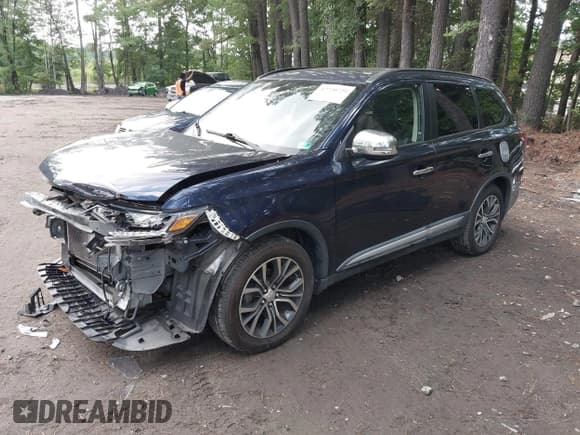 ✅ 2016 Mitsubishi Outlander SE • VIN: JA4AZ3A33GZ005634 • Lot: 42720729. Wystawiony na IAAI z przebiegiem 116 409 mil. Bezpłatny archiwum sprzedaży aukcyjnych z USA i szczegółowy raport historii pojazdu na DreamBid. Zdjęcie 2.