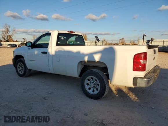 ✅ 2007 Chevrolet Silverado 1500 • VIN: 1GCEC14J57Z540486 • Лот: 84208034. Опубликован ранее на Copart с пробегом 161 137 миль. Бесплатный доступ к архиву аукционных продаж из США и подробный отчёт об истории автомобиля на DreamBid. Изображение 2.