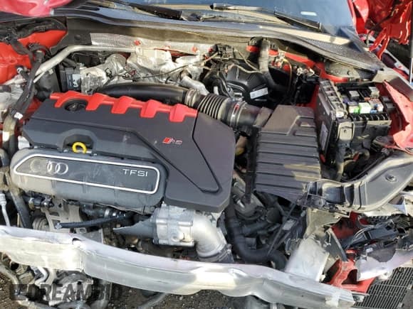 ✅ 2022 Audi TT RS • VIN: WUAASAFV8N1900592 • Lot: 86099274. Wystawiony na Copart z przebiegiem 20 761 mil. Bezpłatny archiwum sprzedaży aukcyjnych z USA i szczegółowy raport historii pojazdu na DreamBid. Zdjęcie 11.