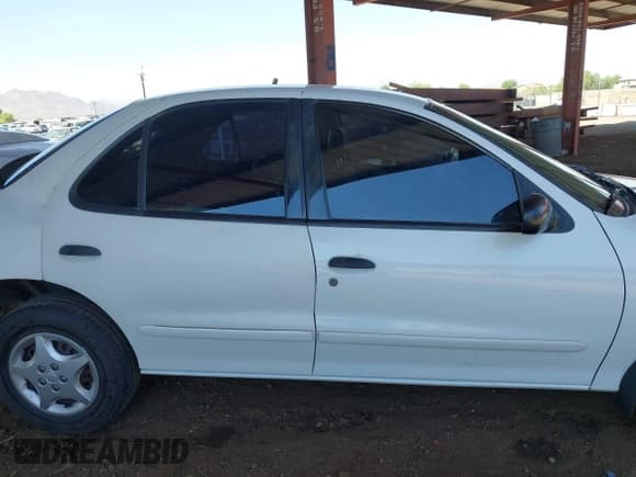✅ 2004 Chevrolet Cavalier • VIN: 1G1JC52F547121543 • Lot: 42625167. Listed on IAAI with 175,710 mi. Free auction sales archive from the USA and detailed vehicle history report at DreamBid. Image 13.