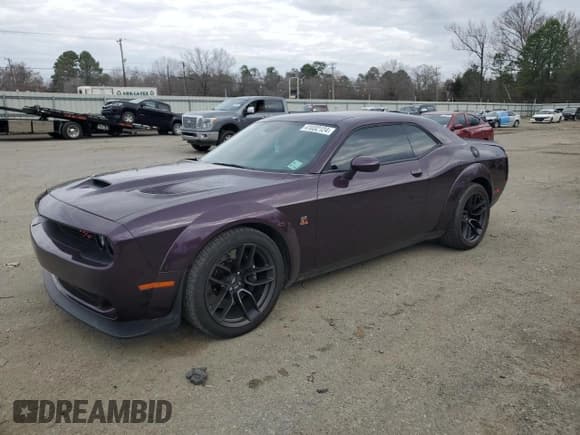 ✅ 2021 Dodge Challenger R/T Scat Pack • VIN: 2C3CDZFJ5MH658649 • Lot: 41032124. Wystawiony na Copart z przebiegiem 35 258 mil. Bezpłatny archiwum sprzedaży aukcyjnych z USA i szczegółowy raport historii pojazdu na DreamBid. Zdjęcie 1.