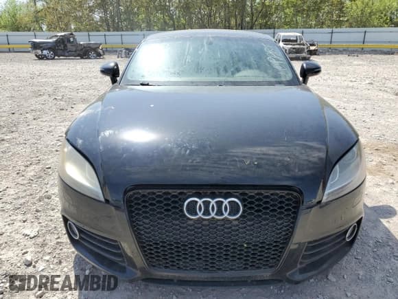 ✅ 2013 Audi TT Premium Plus • VIN: TRUBFAFK8D1012019 • Lot: 53115035. Wystawiony na Copart z przebiegiem Nie podano. Bezpłatny archiwum sprzedaży aukcyjnych z USA i szczegółowy raport historii pojazdu na DreamBid. Zdjęcie 5.