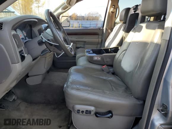 ✅ 2002 Dodge 1500 • VIN: 1D7HU18Z72J226474 • Lot: 92357535. Listed on Copart with 177,100 mi. Free auction sales archive from the USA and detailed vehicle history report at DreamBid. Image 7.