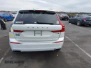 ✅ 2018 Volvo XC60 Inscription • VIN: YV4A22RL7J1036736 • Lot: 43612787. Listed on IAAI with 63,291 mi. Free auction sales archive from the USA and detailed vehicle history report at DreamBid. Image 16.