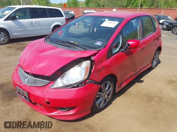 ✅ 2010 Honda Fit Sport • VIN: JHMGE8H44AC001821 • Lot: 42168441. Listed on IAAI with 204,253 mi. Free auction sales archive from the USA and detailed vehicle history report at DreamBid. Image 6.