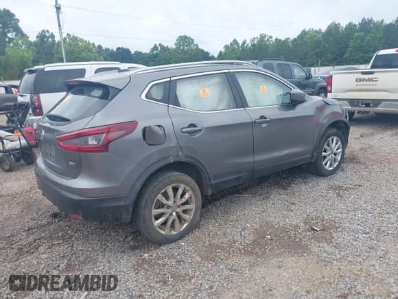 ✅ 2020 Nissan Rogue S • VIN: JN1BJ1CV3LW281833 • Lot: 42260962. Listed on IAAI with 84,742 mi. Free auction sales archive from the USA and detailed vehicle history report at DreamBid. Image 4.