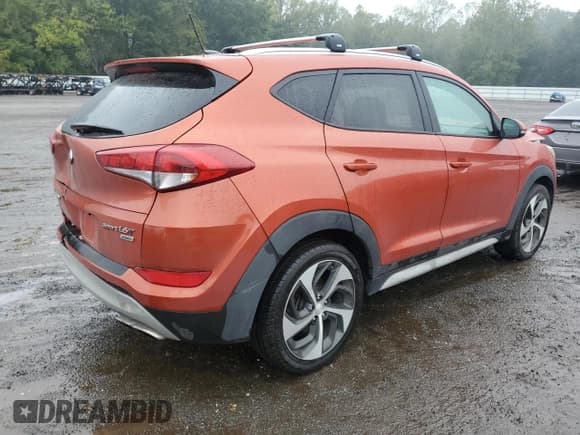 ✅ 2017 Hyundai Tucson Sport • VIN: KM8J3CA20HU490582 • Лот: 81071885. Опубликован ранее на Copart с пробегом 127 490 миль. Бесплатный доступ к архиву аукционных продаж из США и подробный отчёт об истории автомобиля на DreamBid. Изображение 3.