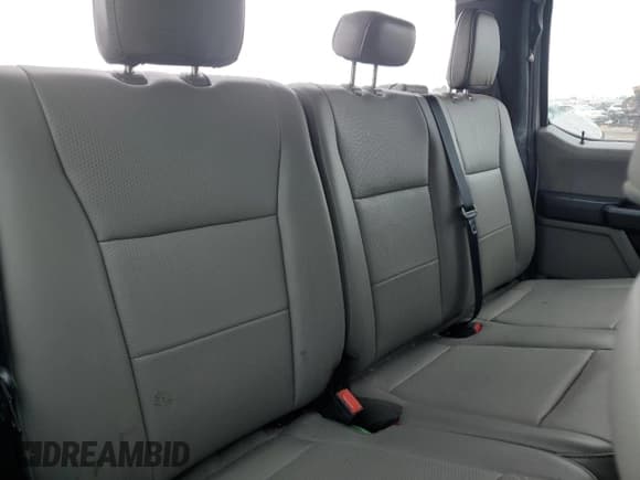 ✅ 2021 Ford F-250 XL • VIN: 1FT7W2A67MED96111 • Lot: 70377754. Wystawiony na Copart z przebiegiem Nie podano. Bezpłatny archiwum sprzedaży aukcyjnych z USA i szczegółowy raport historii pojazdu na DreamBid. Zdjęcie 11.