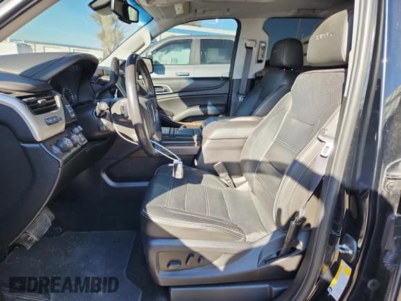 ✅ 2018 GMC Yukon Denali • VIN: 1GKS2CKJ0JR274018 • Lot: 91327115. Wystawiony na Copart z przebiegiem 98 965 mil. Bezpłatny archiwum sprzedaży aukcyjnych z USA i szczegółowy raport historii pojazdu na DreamBid. Zdjęcie 7.