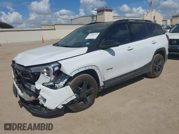✅ 2022 GMC Terrain AT4 • VIN: 3GKALYEV1NL191859 • Lot: 43394753. Wystawiony na IAAI z przebiegiem 39 045 mil. Bezpłatny archiwum sprzedaży aukcyjnych z USA i szczegółowy raport historii pojazdu na DreamBid. Zdjęcie 2.