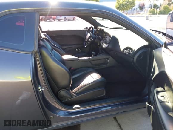 ✅ 2016 Dodge Challenger SXT • VIN: 2C3CDZAG9GH256410 • Лот: 43495707. Опубликован ранее на IAAI с пробегом 97 803 миль. Бесплатный доступ к архиву аукционных продаж из США и подробный отчёт об истории автомобиля на DreamBid. Изображение 5.