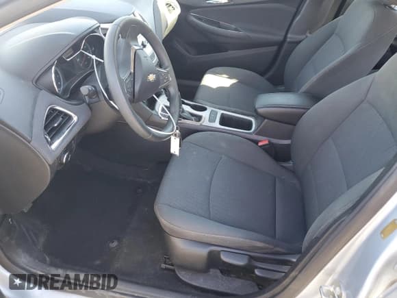 ✅ 2018 Chevrolet Cruze LS • VIN: 1G1BC5SM6J7154968 • Лот: 92444655. Опубликован ранее на Copart с пробегом 113 853 миль. Бесплатный доступ к архиву аукционных продаж из США и подробный отчёт об истории автомобиля на DreamBid. Изображение 7.