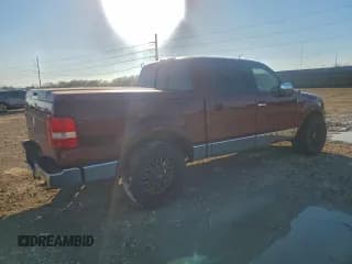 ✅ 2006 Lincoln Mark LT • VIN: 5LTPW16576FJ21388 • Lot: 94489885. Wystawiony na Copart z przebiegiem 171 268 mil. Bezpłatny archiwum sprzedaży aukcyjnych z USA i szczegółowy raport historii pojazdu na DreamBid. Zdjęcie 3.