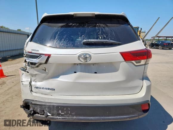 ✅ 2019 Toyota Highlander LE • VIN: 5TDZARFH7KS053994 • Лот: 69196865. Опубликован ранее на Copart с пробегом 93 803 миль. Бесплатный доступ к архиву аукционных продаж из США и подробный отчёт об истории автомобиля на DreamBid. Изображение 6.