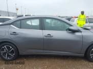 ✅ 2024 Nissan Sentra SV • VIN: 3N1AB8CV0RY348360 • Lot: 42494880. Wystawiony na IAAI z przebiegiem 23 306 mil. Bezpłatny archiwum sprzedaży aukcyjnych z USA i szczegółowy raport historii pojazdu na DreamBid. Zdjęcie 14.