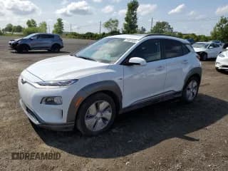 ✅ 2019 Hyundai Kona Limited • VIN: KM8K33AG3KU021414 • Лот: 71001535. Опубликован ранее на Copart с пробегом 51 782 миль. Бесплатный доступ к архиву аукционных продаж из США и подробный отчёт об истории автомобиля на DreamBid. Изображение 1.