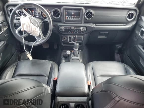 ✅ 2018 Jeep Wrangler Unlimited Sahara • VIN: 1C4HJXEG4JW229942 • Lot: 81566565. Wystawiony na Copart z przebiegiem 41 484 mil. Bezpłatny archiwum sprzedaży aukcyjnych z USA i szczegółowy raport historii pojazdu na DreamBid. Zdjęcie 8.