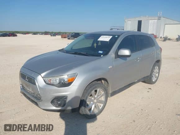 2014 Mitsubishi Outlander ES с VIN 4A4AP3AU8EE022821, выставлен на аукционе IAAI как лот 43110259 с пробегом 107 435 миль миль и . История ставок и продаж доступна на DreamBid. Изображение 2.